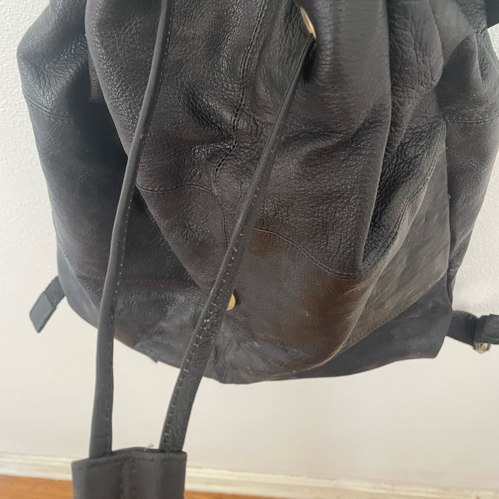 ASOS Leather Backpack - Picture 4 of 5